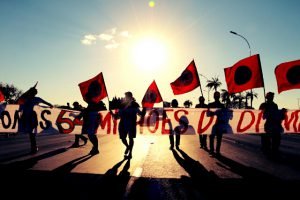 Movimentos protestam contra o golpe em Brasília. Comunicação MPA 