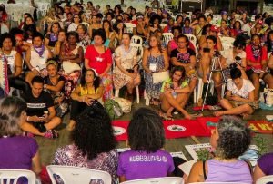 Assembleia das Mulheres durante o FAMA 2018, o companheira Neinha do MPA compôs a mesa de debates. Foto: FAMA 2018