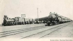 Comboios japoneses e russos na Manchúria (1906). Foto: Divulgação 